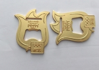 Χρυσό χρώμα 2 2.0MM σε 1 ολυμπιακή αθλητική επένδυση ανοιχτηριών μπουκαλιών μεταλλίων προμηθευτής