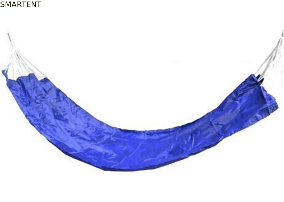 Το ελαφρύ λουξ μπλε μέσα στη φορητή αιώρα στρατοπέδευσης κρεβατοκάμαρων με φέρνει την περίπτωση προμηθευτής